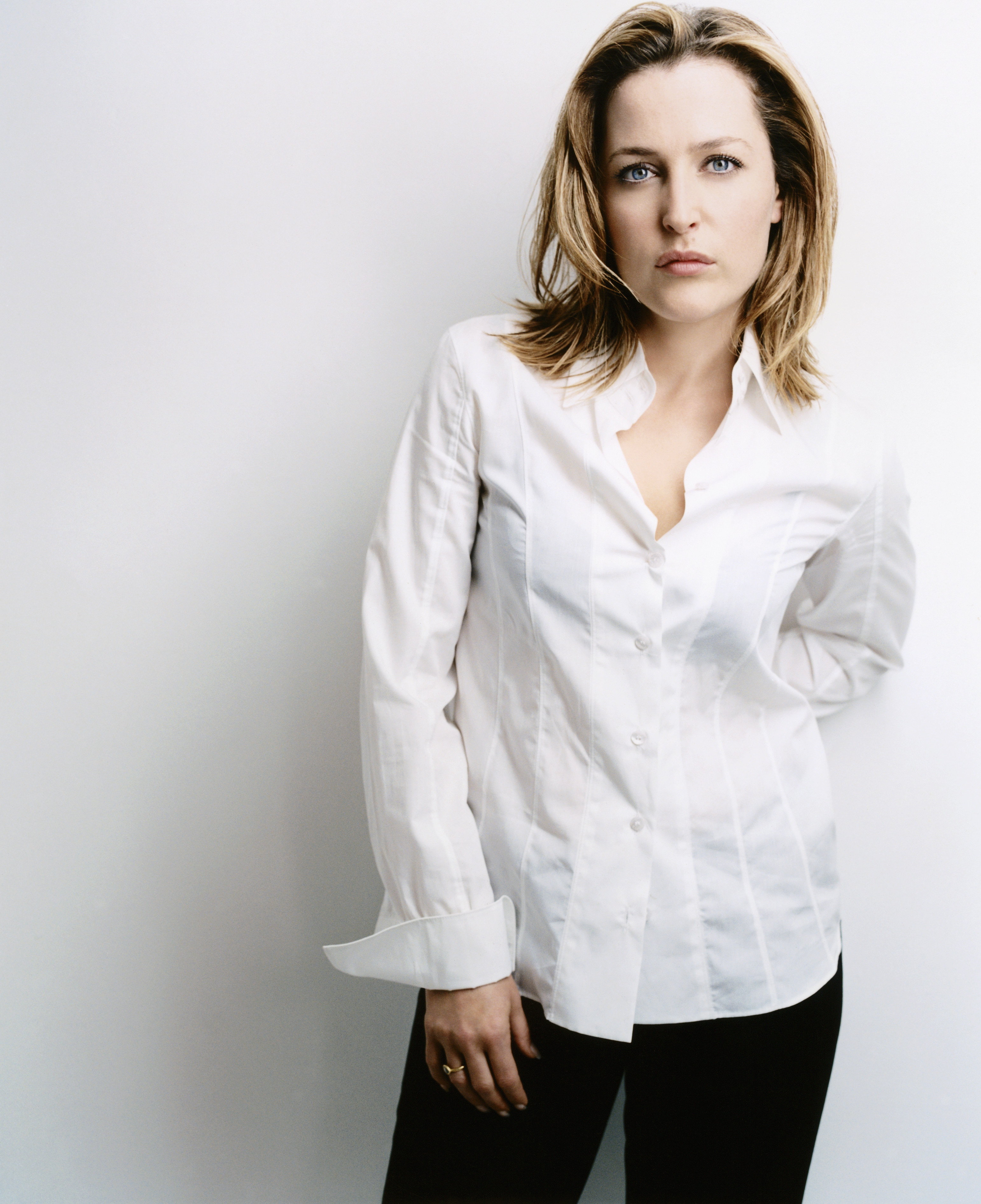 Gillian Anderson 560